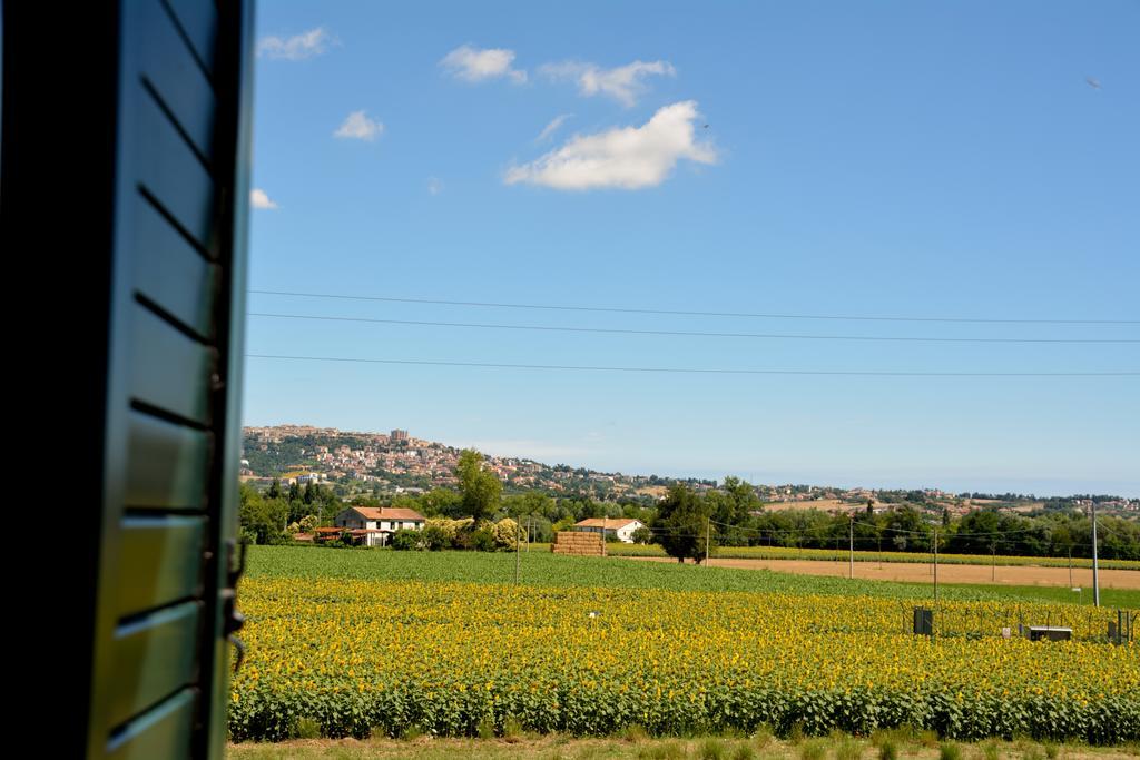 La Confluenza Casa Vacanze Appartement Osimo Kamer foto